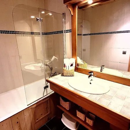 Apartment Duplex Montagnard 3* Aux Gets Avec Terrasse Et Parking - Fr-1-598-71 *